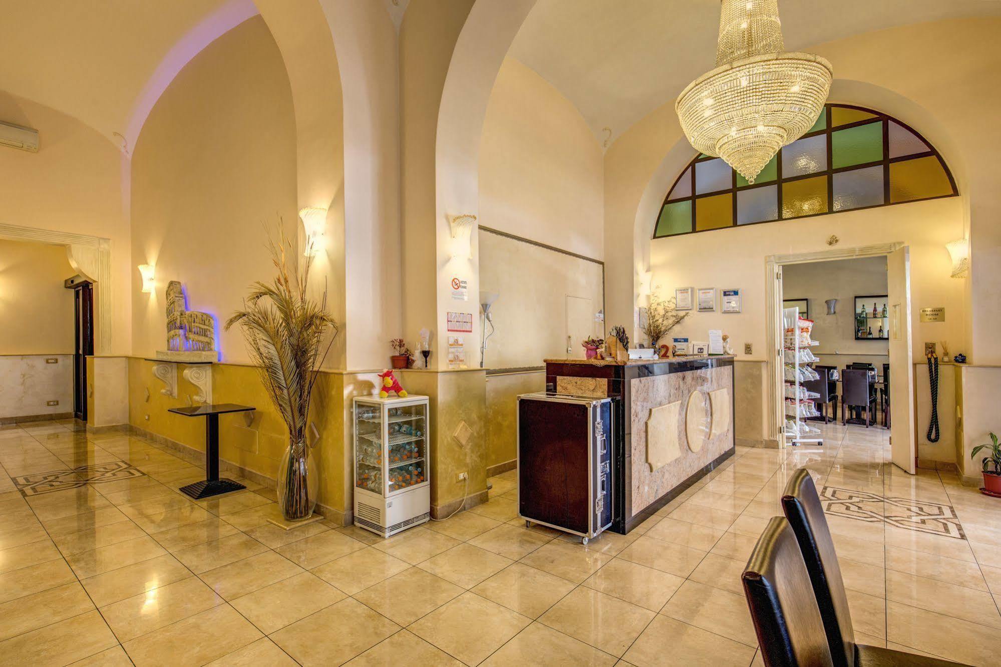 Hotel Maryelen Rome Bagian luar foto