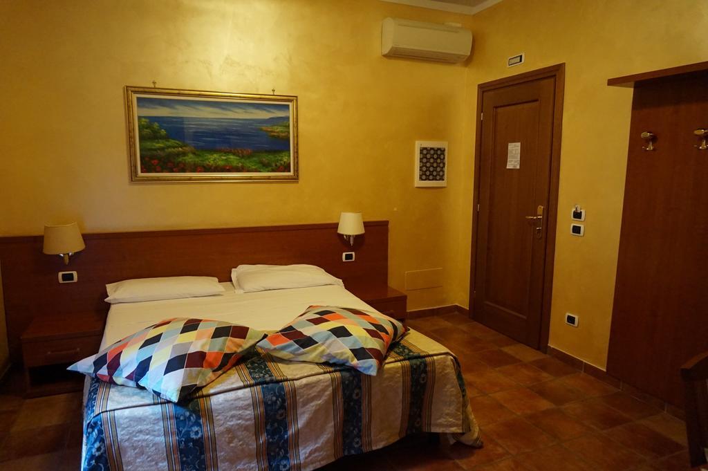 Hotel Maryelen Rome Ruang foto